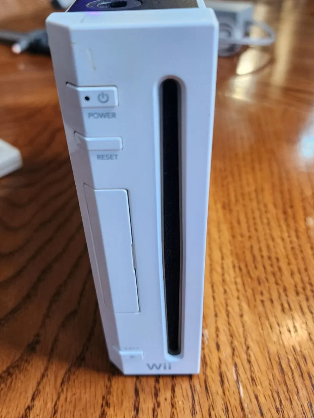 Nintendo Wii RVL-001 Console with 3 Games, Sensor, AV Cable & AC Adaptor
